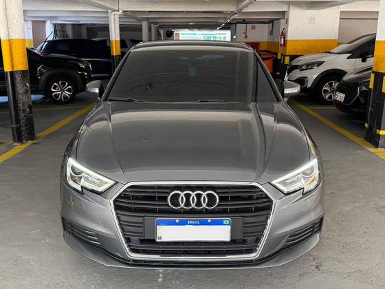 AUDI A3 1.4 TFSI GASOLINA SPORTBACK PRESTIGE PLUS S-TRONIC